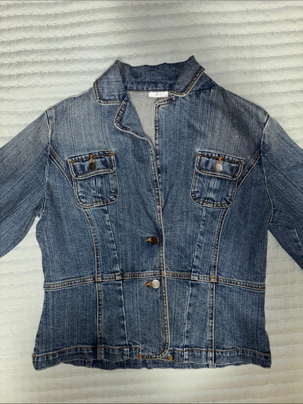 Apt. 9 Women’s Fitted Denim Jacket - Medium Wash - Large